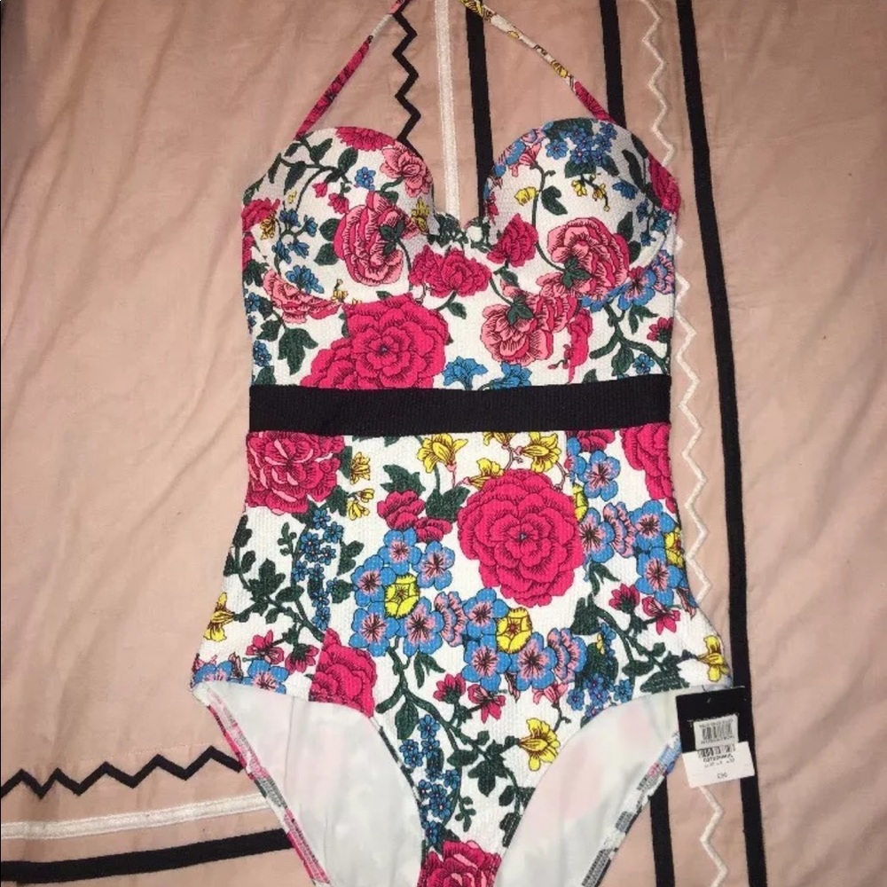 NWT Topshop One Piece Floral Swimsuit size 6
